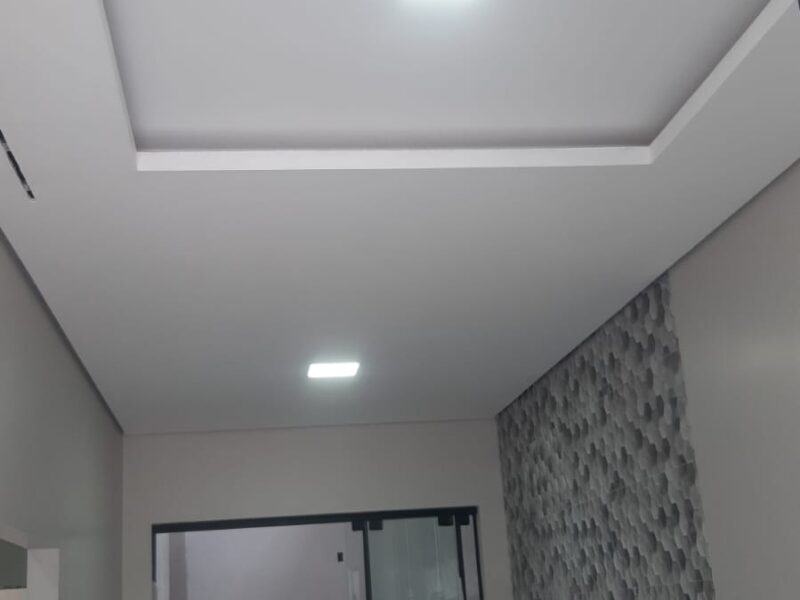 Eletricista disponível